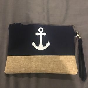 Anchor clutch and ditty bag bundle